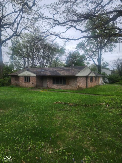 5555 N Arlington Ave, Indianapolis, IN, 46226-1609 | Card Image