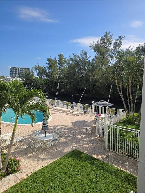 apt-205d-2860 Ne 14th Street Cswy, Pompano Beach, FL, 33062-3627 | Card Image