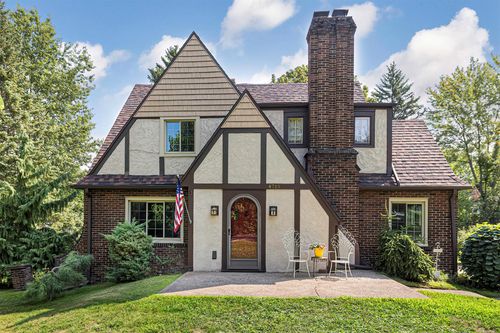 4715 Homeland Boulevard, Erie, PA, 16509 | Card Image