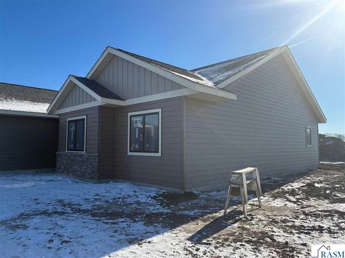 57 Evergreen Ln, Madison Lake, MN, 56063-1017 | Card Image