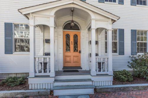 3-64 Austin St, Portsmouth, NH, 03801-4399 | Card Image