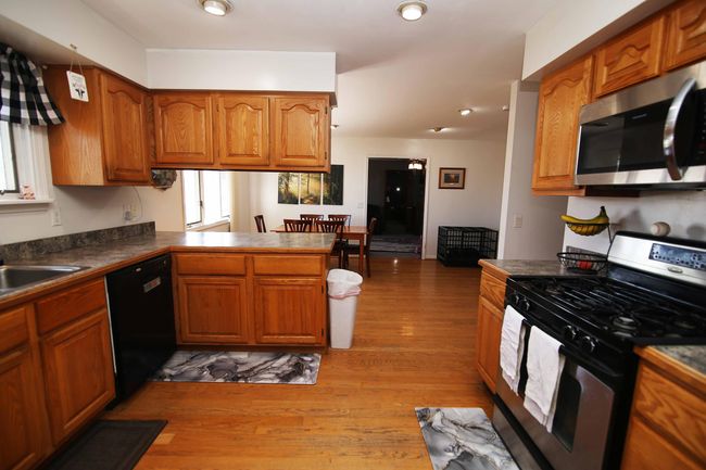 53240 Hemlock Lake Rd, House other with 4 bedrooms, 3 bathrooms and null parking in Marcellus MI | Image 6