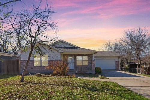 4904 Eastdale Dr, Austin, TX, 78723-6204 | Card Image