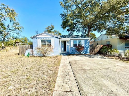 2720 Edwards Ave S, ST PETERSBURG, FL, 33705-3651 | Card Image