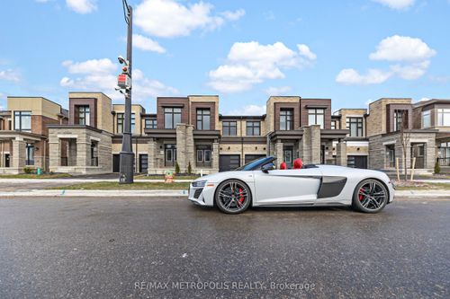 38 Singhampton Road, Vaughan, ON, L4H3Z6 | Card Image