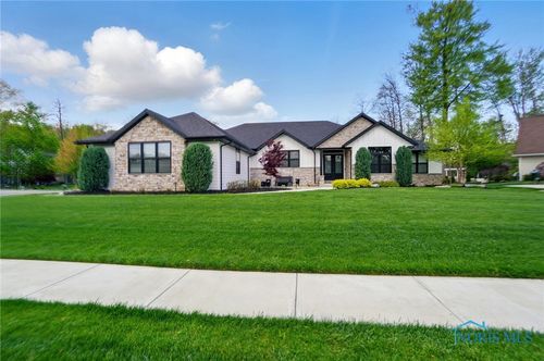 8440 E Woodland Trl, Findlay, OH, 45840-7745 | Card Image