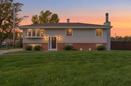 8508 Liable Rd, Highland, IN, 46322-1772 | Card Image