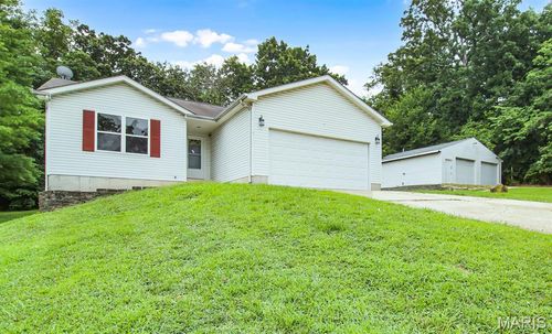 7 Forest Ln, Union, MO, 63084-1076 | Card Image