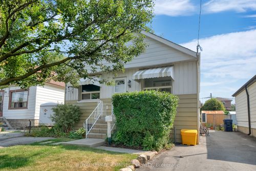 91 Lillington Ave, Scarborough, ON, M1N3K6 | Card Image