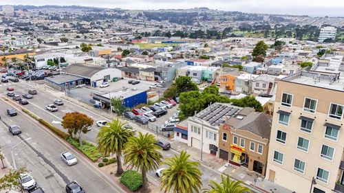 6842 El Camino Real, Daly City, CA, 94014 | Card Image