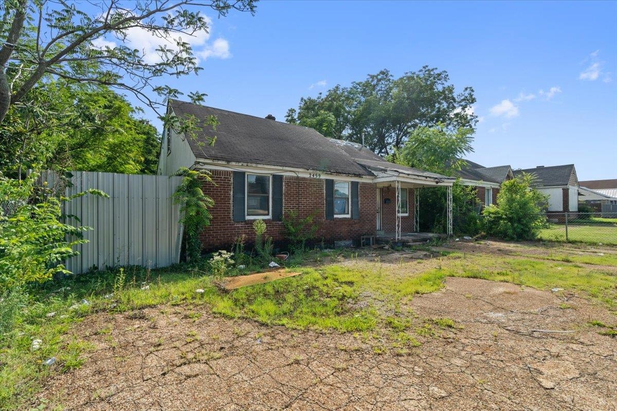 Commercial Sale in Memphis 2