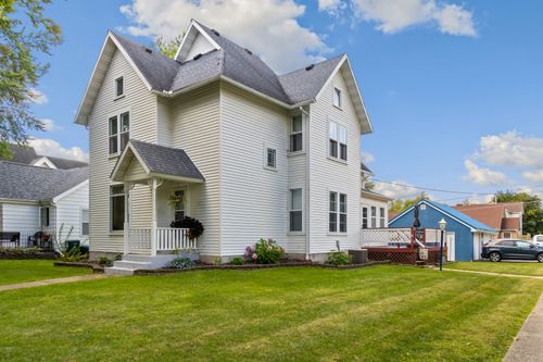 521 Meyers Ave, MILLEDGEVILLE, IL, 61051-9036 | Card Image