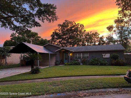 821 Hanover Ct, Rockledge, FL, 32955-3548 | Card Image