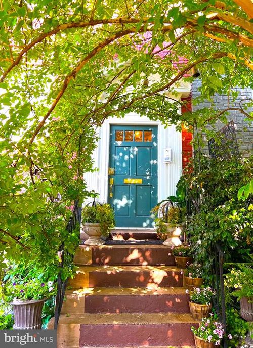 1-721 12th St Se, WASHINGTON, DC, 20003-2900 | Card Image