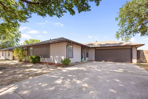 1302 Austin St, Broken Arrow, OK, 74011-3007 | Card Image
