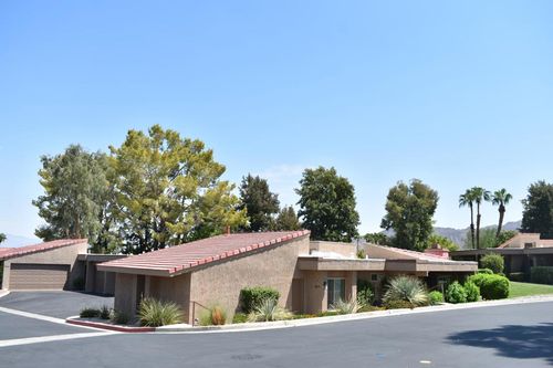 48660 Stoney Creek Ln, Palm Desert, CA, 92260-6744 | Card Image