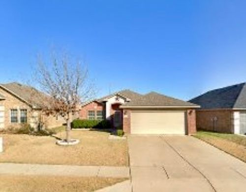 2425 Loreto Dr, Fort Worth, TX, 76177-7286 | Card Image