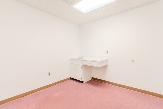 1027 W Main St, Home with 0 bedrooms, 0 bathrooms and 29 parking in Mt. Pleasant Twp - Wml PA | Image 22