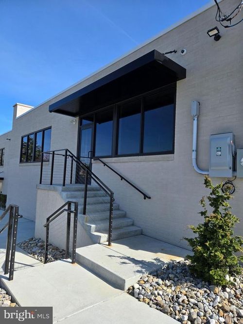 c-601 N Main St, Glassboro, NJ, 08028-1637 | Card Image