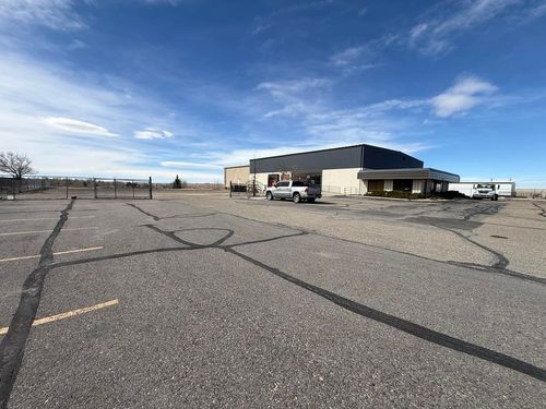 150 N Walsh Dr, CASPER, WY, 82609-1902 | Card Image