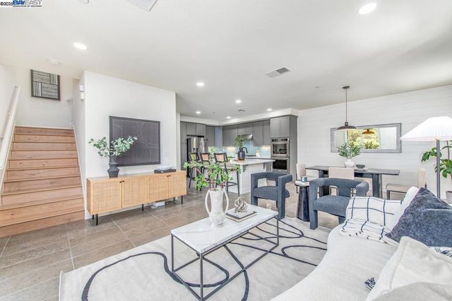 7018 Stags Leap Ln, Condo with 2 bedrooms, 3 bathrooms and 2 parking in Dublin CA | Image 19