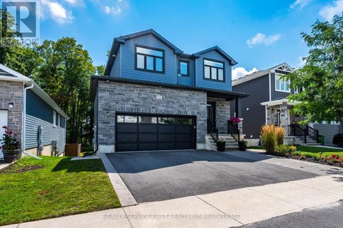1361 Ottawa St, Kingston, ON, K7P0T5 | Card Image