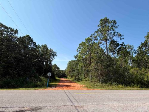 009 N 29th Ave, Milton, FL, 32583 | Card Image