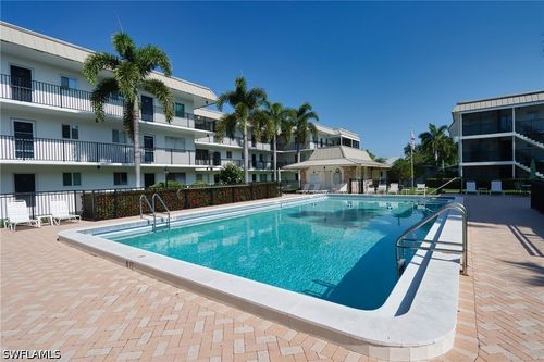 apt-119-766 Central Ave, NAPLES, FL, 34102-6044 | Card Image
