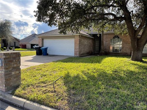 5913 N 36th St, McAllen, TX, 78504-5067 | Card Image