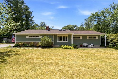 187 Love Ln, Warwick, RI, 02886-9301 | Card Image
