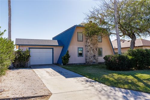 13813 Flintlock Dr, Corpus Christi, TX, 78418-6101 | Card Image