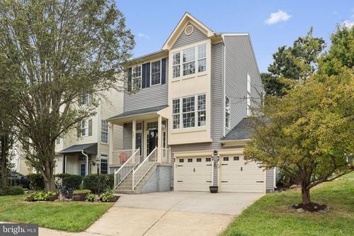 6550 Creek Run Dr, CENTREVILLE, VA, 20121-3866 | Card Image
