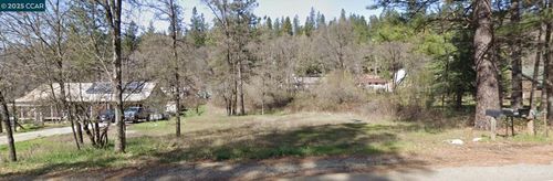 11308 Ball Rd, Grass Valley, CA, 95949-6768 | Card Image