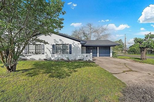 300 S Joyce St, Waco, TX, 76705-1348 | Card Image