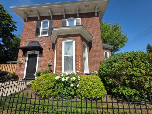 33 Kingsley Ave, Brighton, ON, K0K1H0 | Card Image