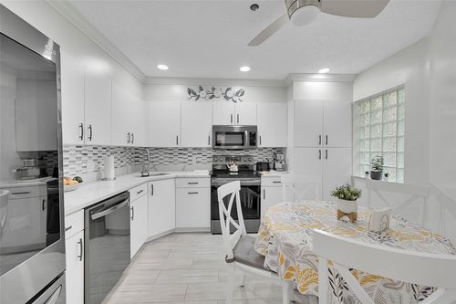 p-5133 Brisata Cir, Boynton Beach, FL, 33437-5221 | Card Image