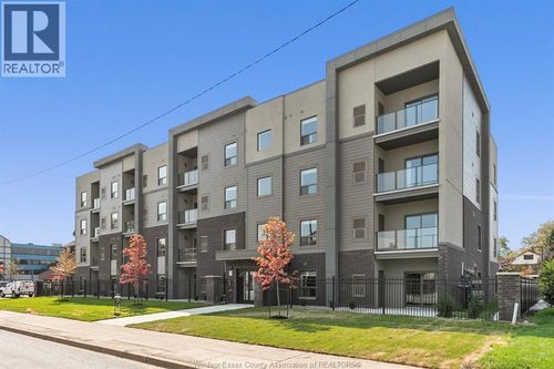 401-955 Ouellette Ave, Windsor, ON, N9A4J5 | Card Image