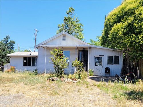 15100 Lakeview Way, Clearlake, CA, 95422-8135 | Card Image
