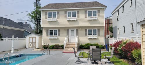 110 5th Ave, Belmar, NJ, 07719-2019 | Card Image