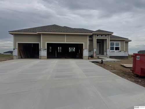 20814 Kansas Ave, Elkhorn, NE, 68022-5468 | Card Image