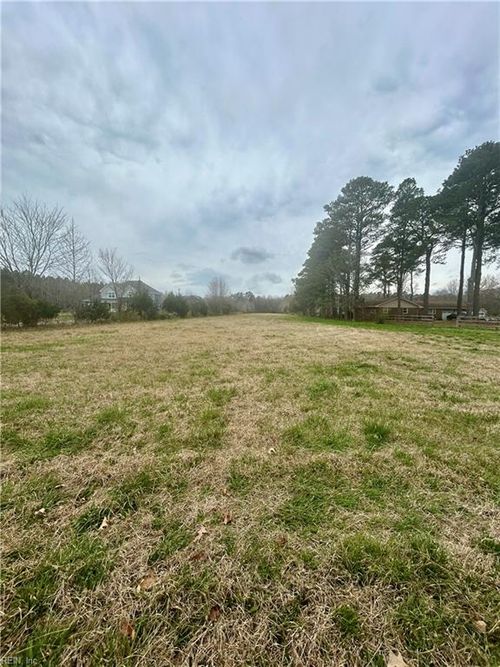 5.847 Blackwater Road, Virginia Beach, VA, 23457 | Card Image
