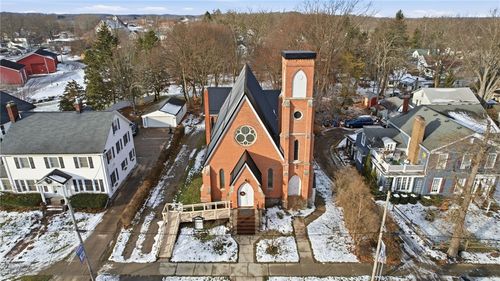 56 Main St, Middleport, NY, 14105-1345 | Card Image