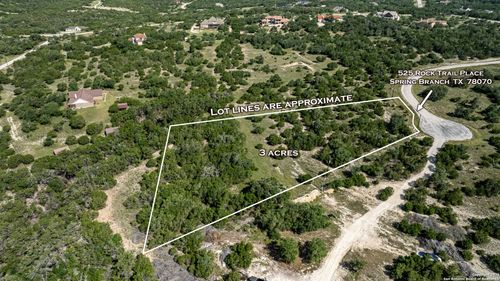 525 Rock Trail Pl, Spring Branch, TX, 78070-4140 | Card Image