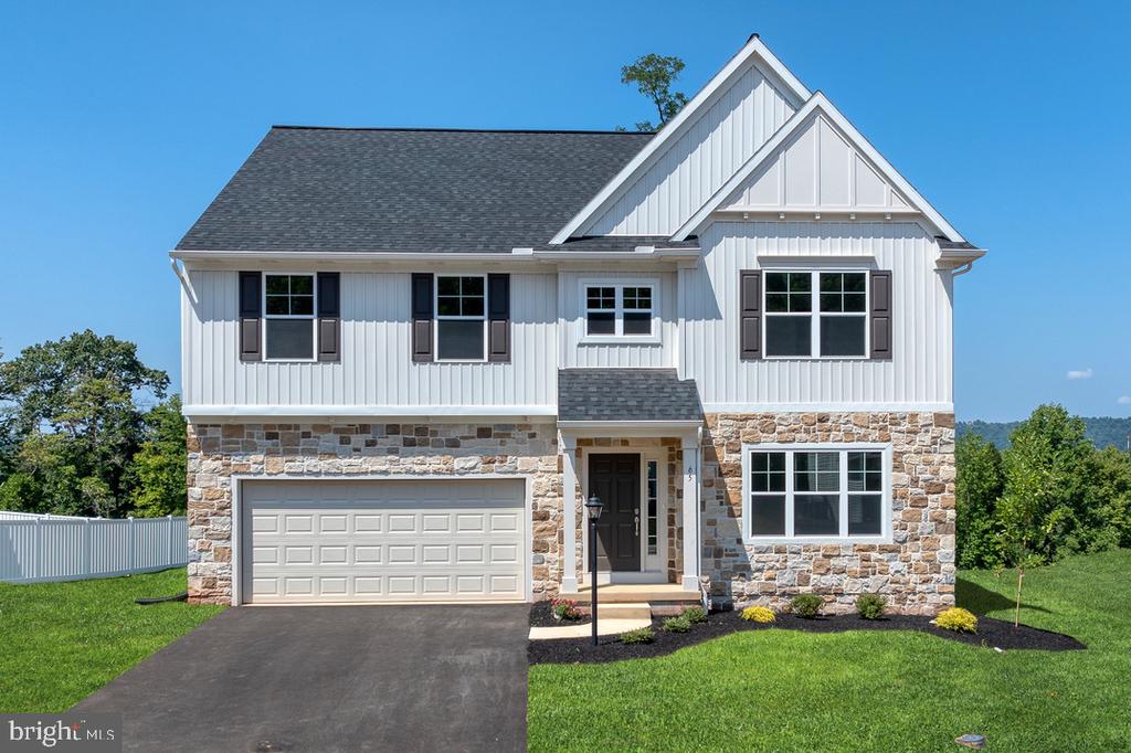 Red Maple Dr, Etters, PA 17319