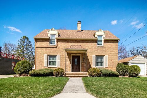 240 South St, Owatonna, MN, 55060-3334 | Card Image