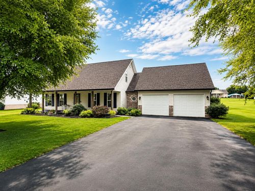 134 Hearthside Dr, Somerset, KY, 42503-3803 | Card Image