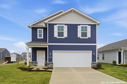 4249 Water Aven Dr, Canal Winchester, OH, 43110-1445 | Card Image