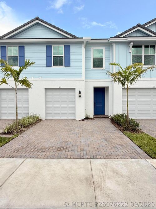 121 Se Birch Ter, Stuart, FL, 34997-7333 | Card Image