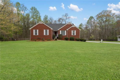 29 Westview Ct, Hiram, GA, 30141-6613 | Card Image