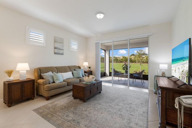 10470 Spring Tide Way, House other with 2 bedrooms, 2 bathrooms and null parking in PARRISH FL | Image 9
